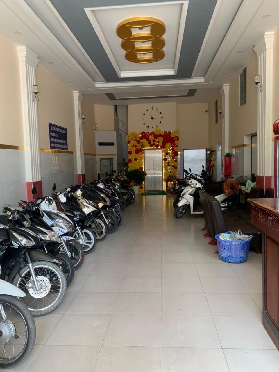 Nha Nghi Thanh Xuan- Co Cho Thue Xe May Va Xuat Hoa Don Ap Dong An Екстер'єр фото