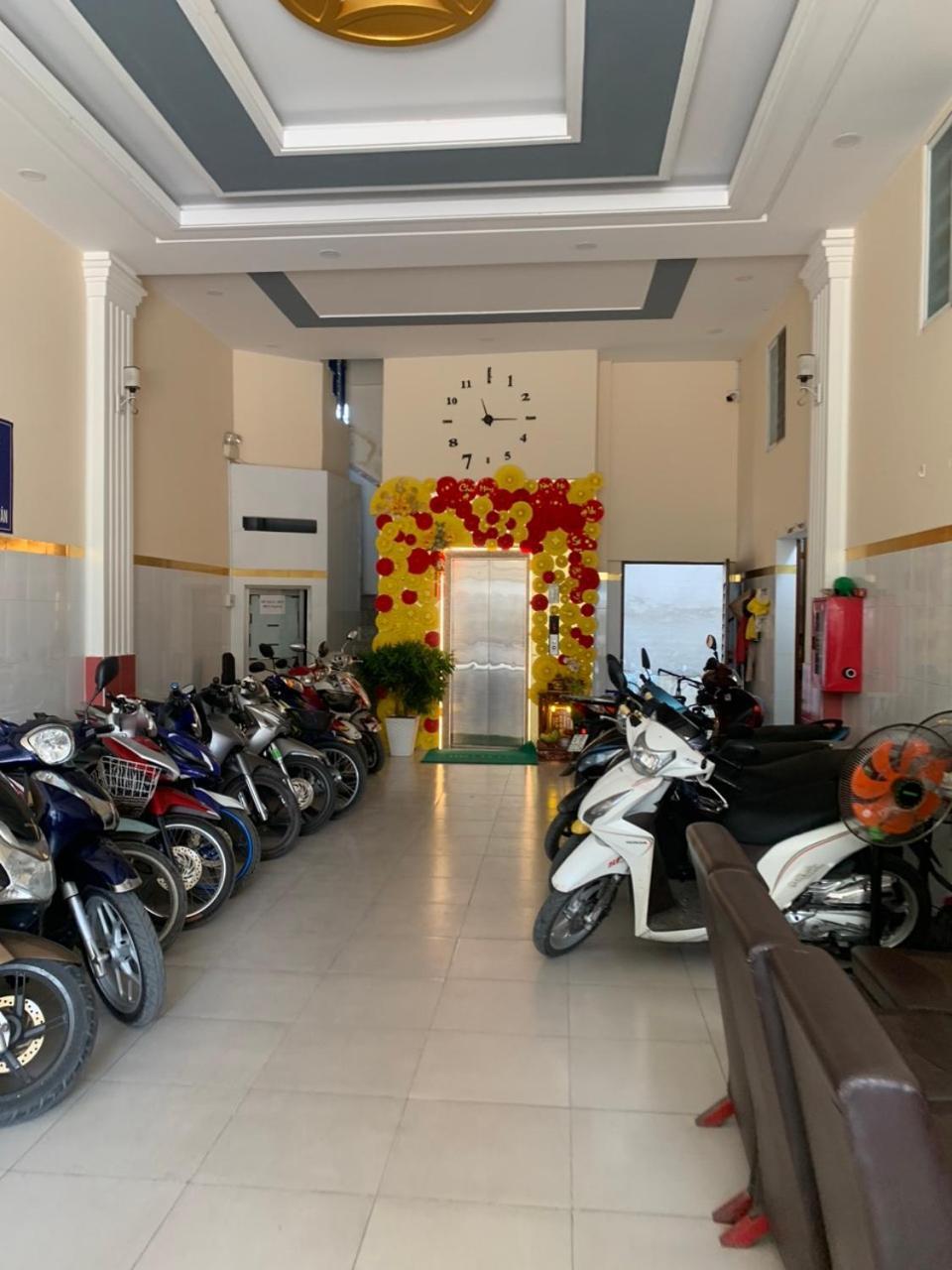 Nha Nghi Thanh Xuan- Co Cho Thue Xe May Va Xuat Hoa Don Ap Dong An Екстер'єр фото